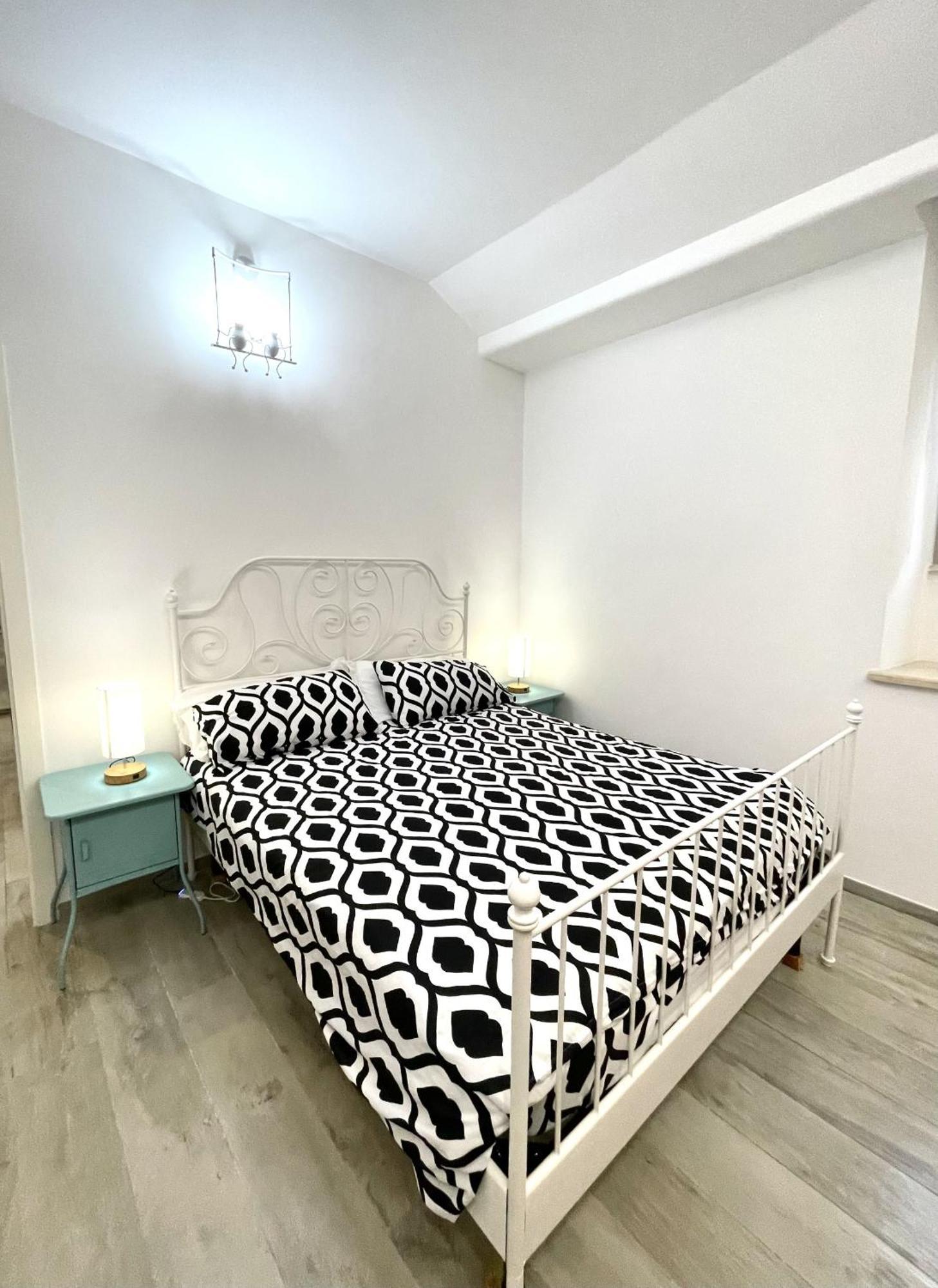 Delizioso Appartamento In Via Di Monte Verde Рим Экстерьер фото